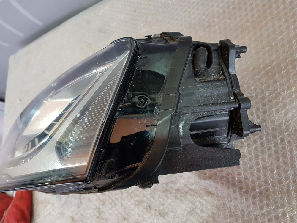 Фара левая LED Audi A8 (D4) 13-17 Б/У Оригинал 4H0941773B