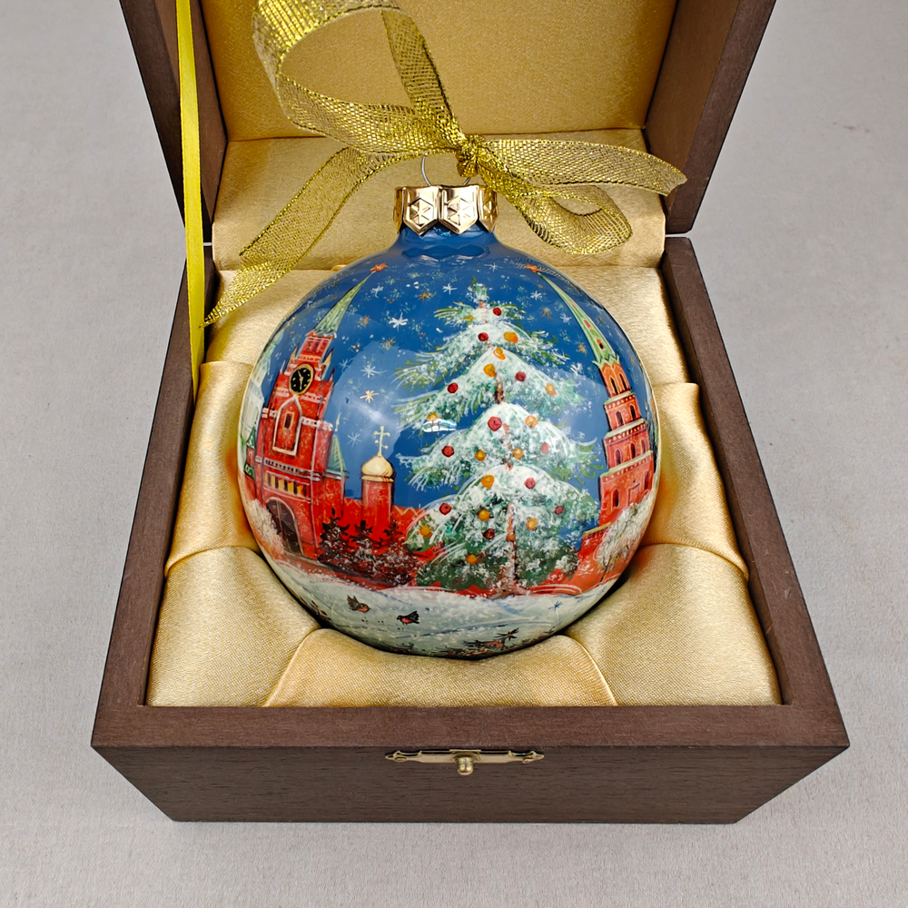 Шар новогодний с круговой росписью Палех "Кремлевская елка" -2 в футляре