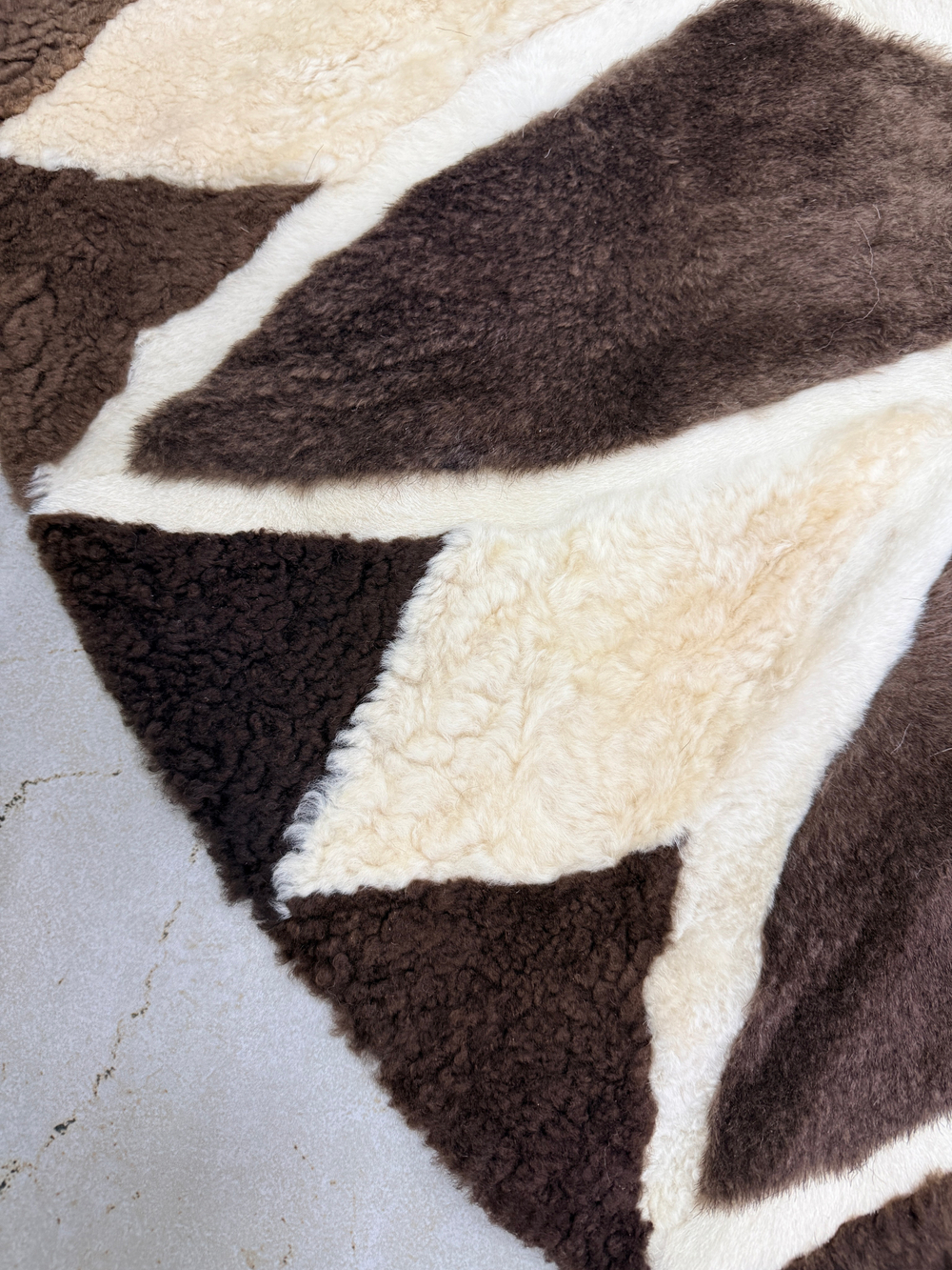 Ковер шкура натуральная овчина меховой