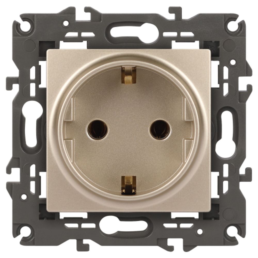 Розетка ЭРА Elegance 14-2101-04 с заземлением 2P+E Schuko 16A-250В IP20 шампань