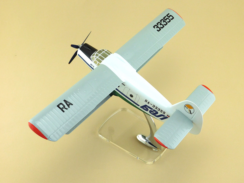 Модель самолета Ан-2 (М1:48, БАЛ)