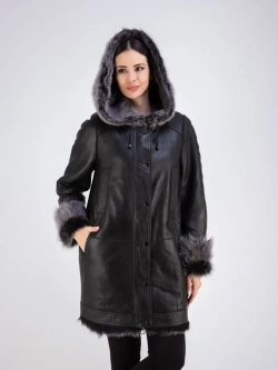 Дубленка зимняя с капюшоном натуральная оверсайз