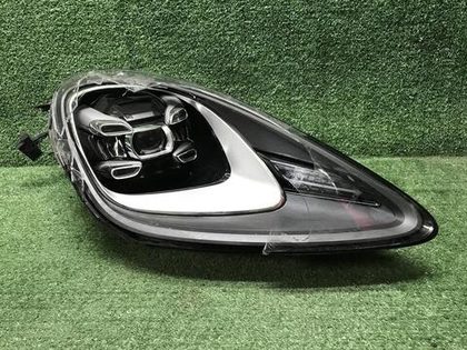 Битая Фара правая Porsche Cayenne 3 (17-23) LED