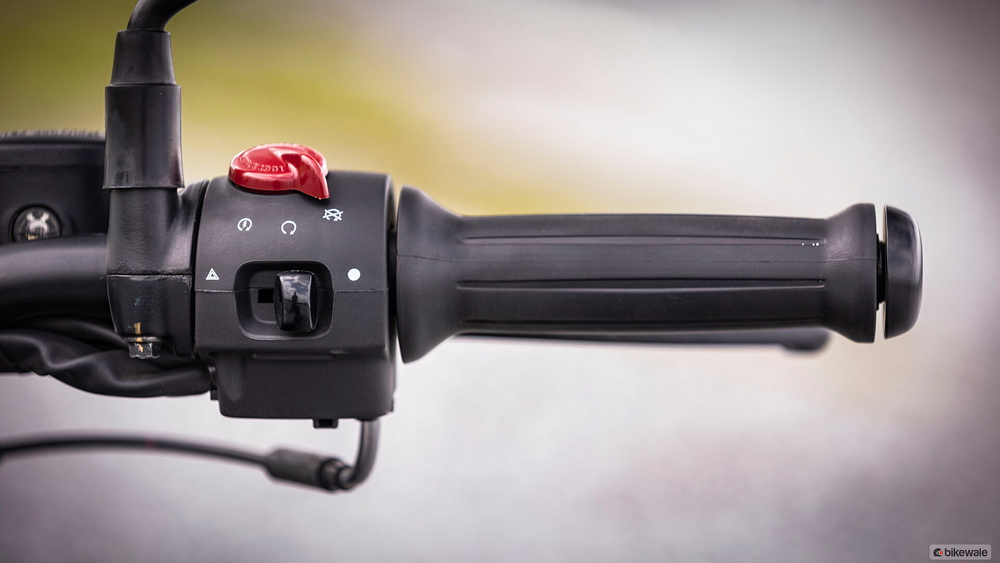 Royal Enfield Hunter 350 Rebel Black 2024