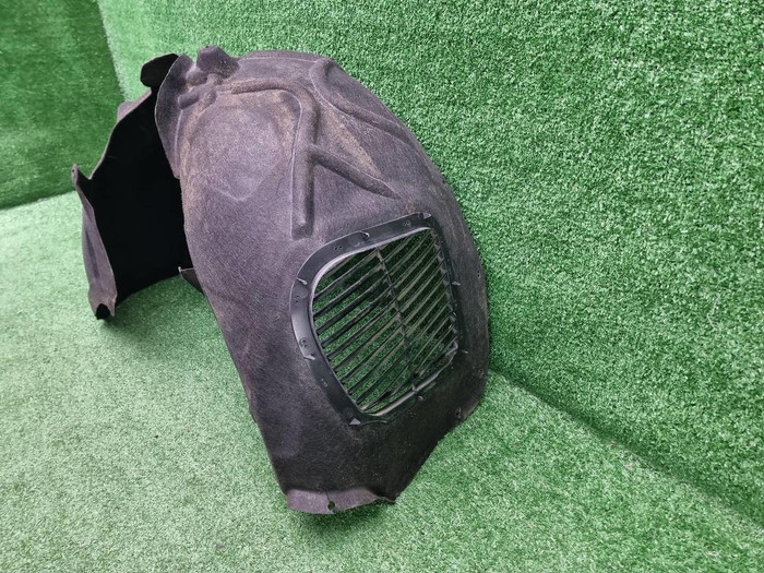 Подкрылок передний левый Porsche Cayenne 958 10-14