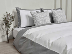 Постельное белье cемейное Сlaire&Caroll Frame белое с серым
