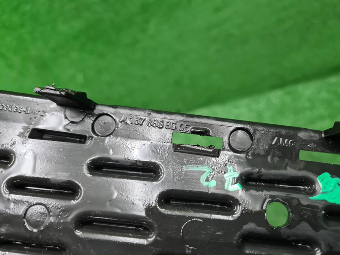 Решетка перед. бампера Mercedes GLE V167 18-24 AMG