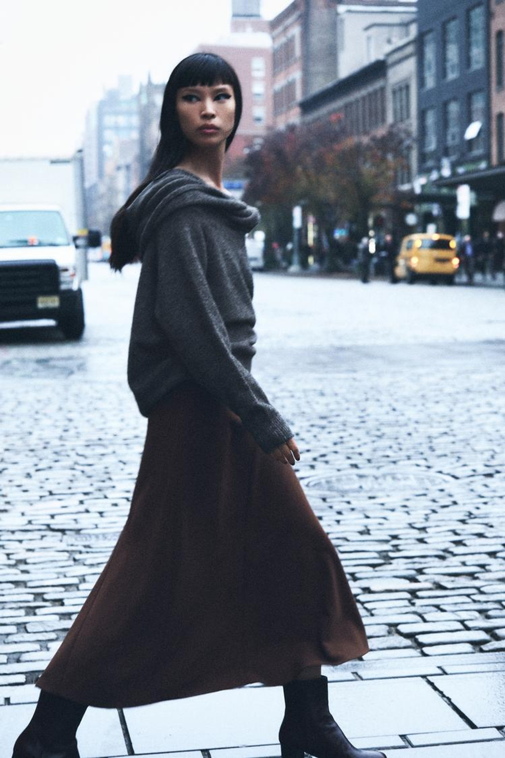 ZARA СВИТЕР С ОТКРЫТЫМИ ПЛЕЧАМИ, СЕРЫЙ С МЕЛАНЖЕВЫМ ЭФФЕКТОМ