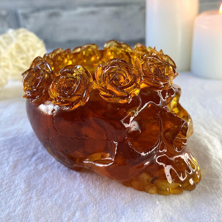 Подсвечник "Череп в венке"