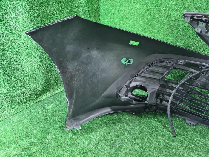 Бампер передний Toyota Camry 8 XV70 (2017-2021)