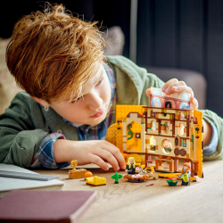 LEGO Гарри Поттер — Флаг Хаффлпаффа 76412