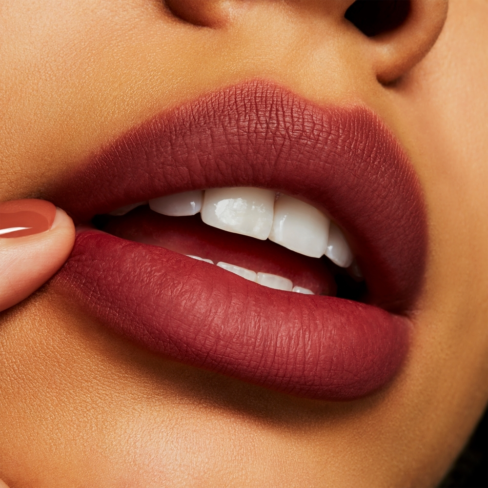 MAC Cosmetics Powder Kiss Lipstick - матовая помада, 3 g
