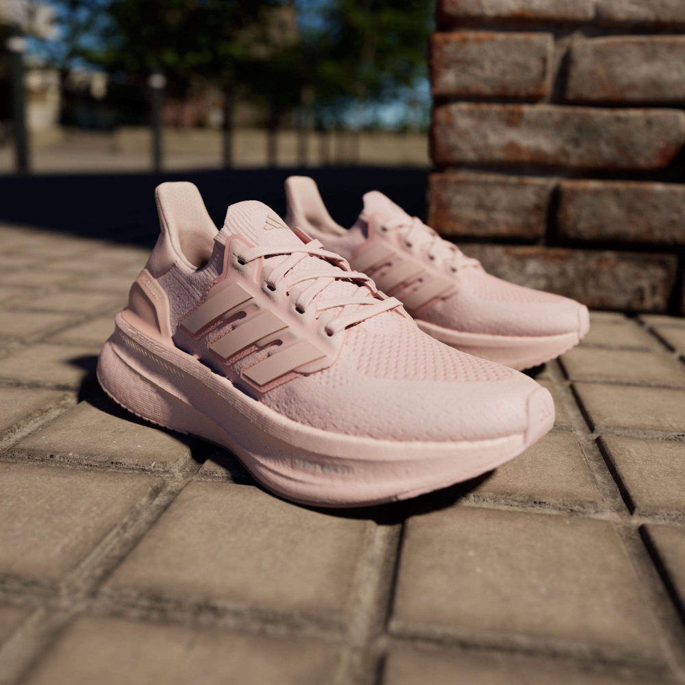 Кроссовки adidas Ultraboost 5.0 W
