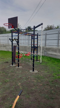 Монтаж уличной шведской стенки Sv Sport Рукоход (5 вертикальных столбов)