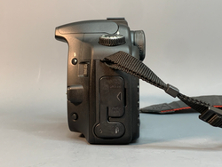 Canon EOS 30D kit EF-S 18-55mm 3.5-5.6 ll