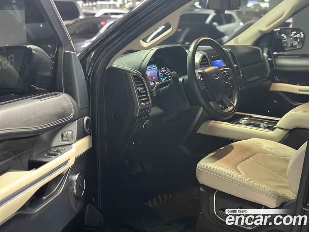 Ford Expedition Platinum 4WD (04.2021)