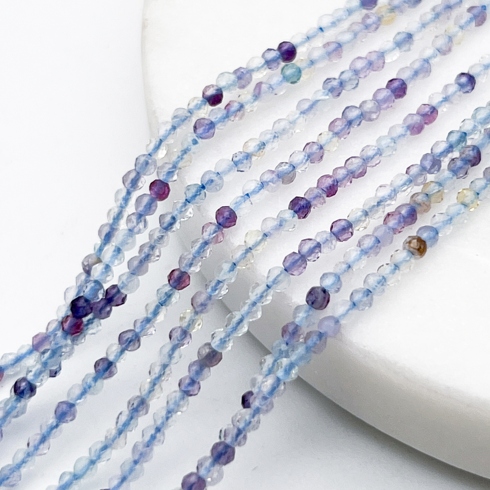 Флюорит граненый бусины, размер около 2,2*2 мм, цена за нить 38 см