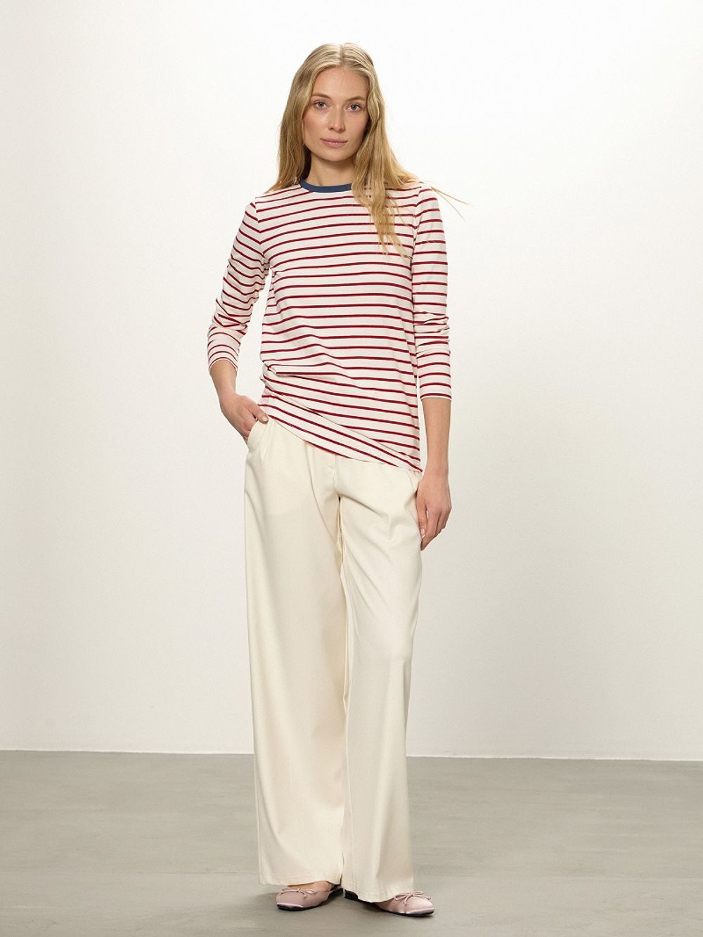 Тельняшка с контрастным воротником красная полоска (Размеры S, M)