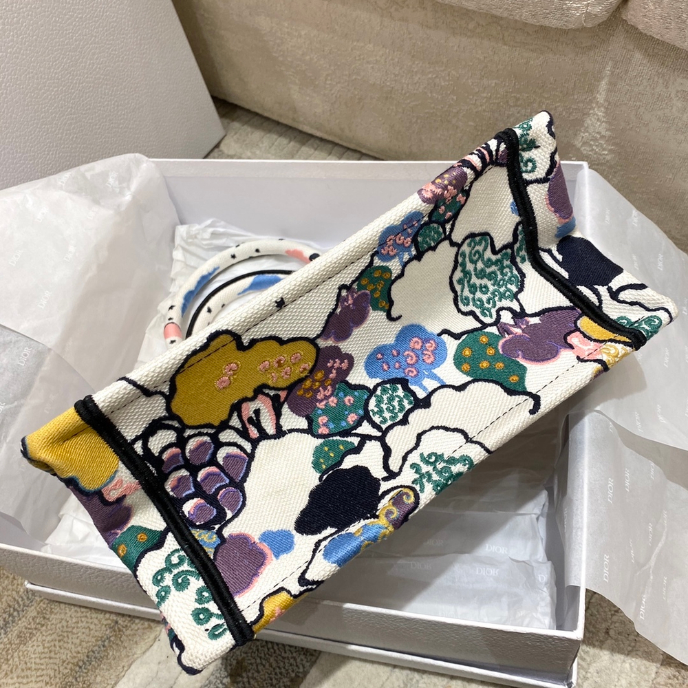 Christian Dior Book Tote 26 cm