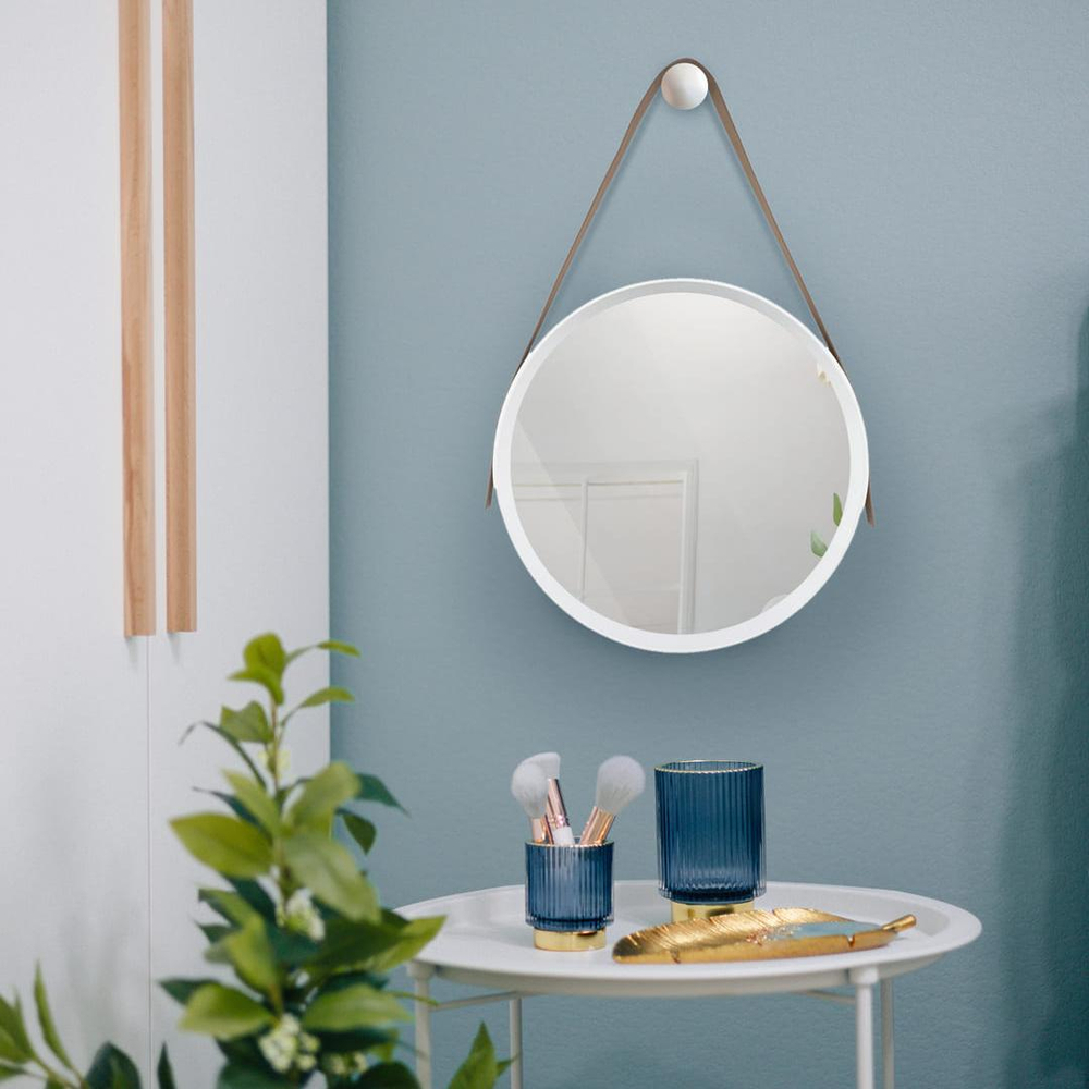 Зеркало настенное на ремне Манхэттен, D395, белый Fancy96