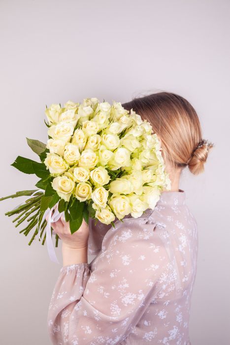 Букет роз Атена 40см (под ленту)*