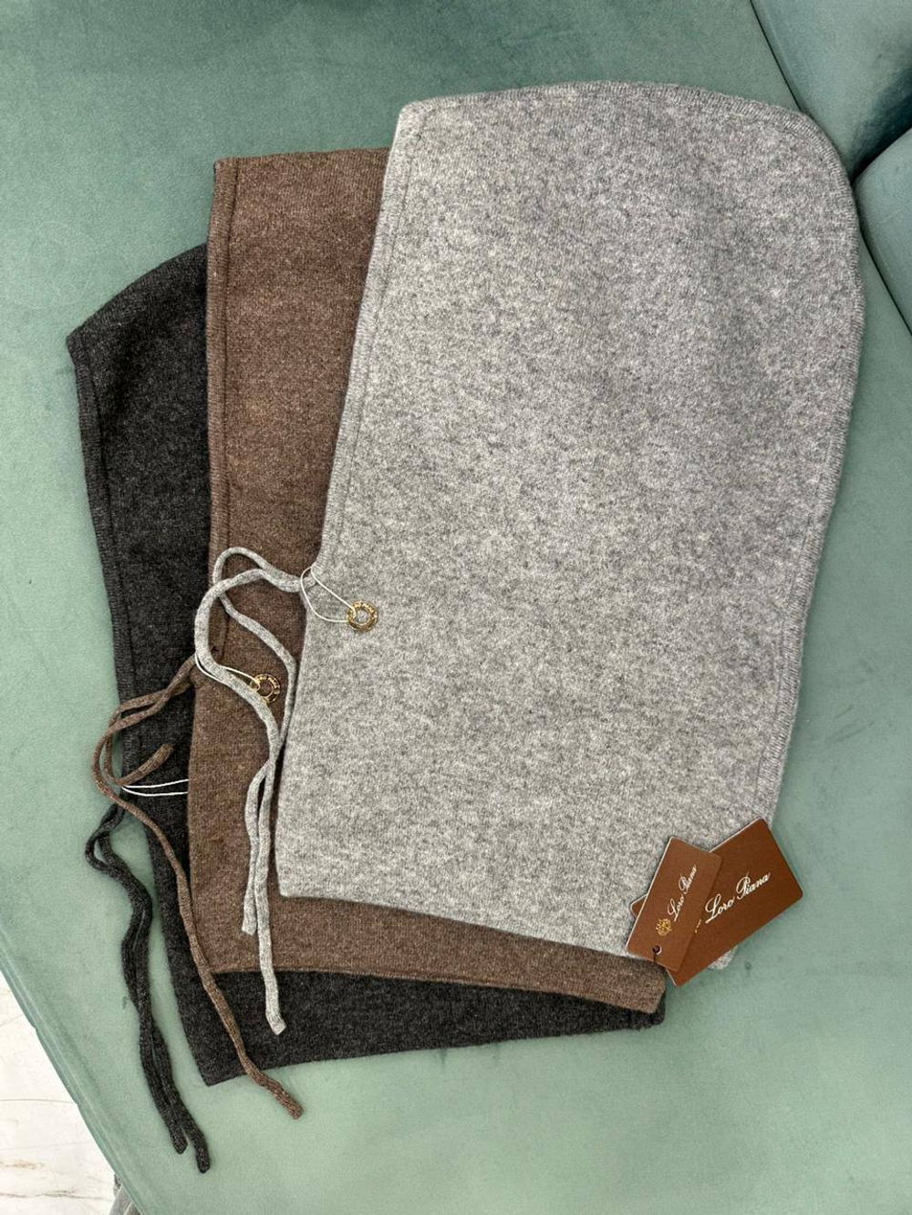 Капор Loro Piana