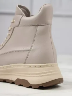 Кроссовки зимние