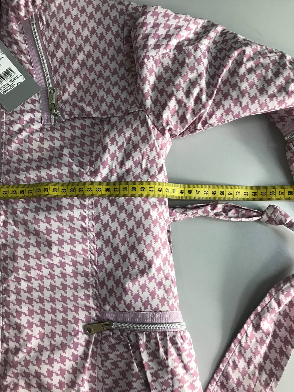 Куртка сиреневая, визуально на 10 лет, новая