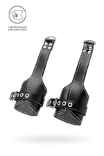 Черные подвесы с белой строчкой