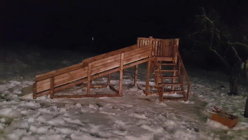 Зимняя площадка "Красная поляна"