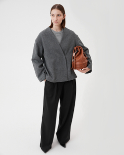 Объёмный жакет из итальянской шерсти