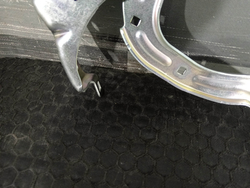 Петля капота левая Geely Coolray 19-нв Новая Оригинал 5032037600