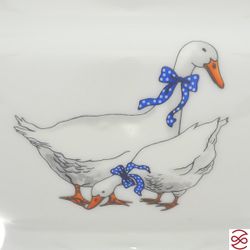 Соусник Dubi Гуси 0,3л, 22*8,5*9 см.