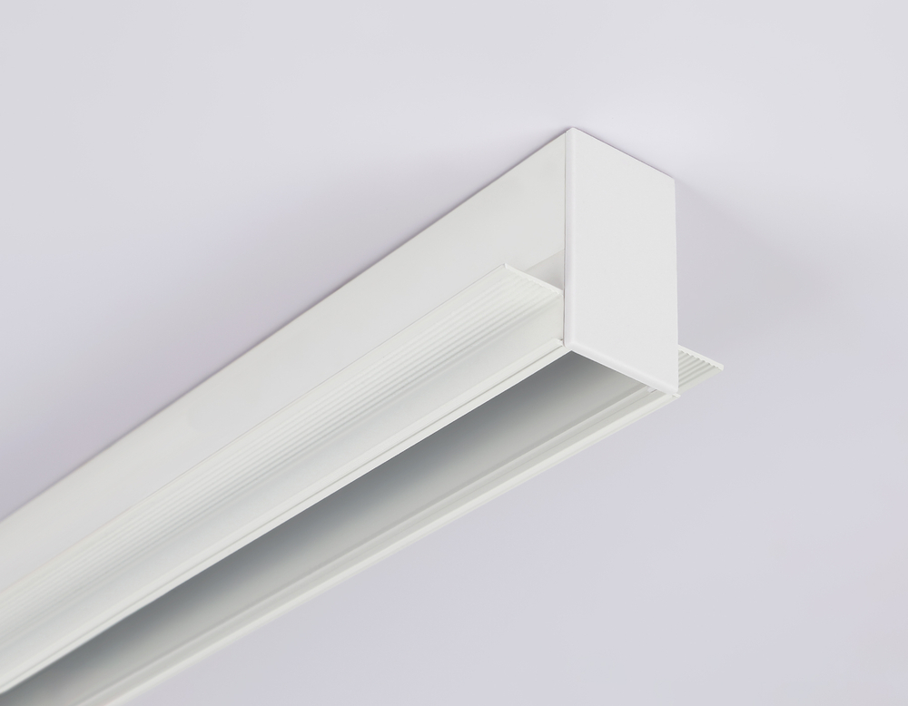 Шинопровод встраиваемый под ГКЛ 12,6мм Magnetic 220V GL1009 WH белый IP20 2000*62.5*56 (заглушки в комплекте)