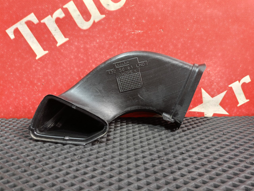 Воздуховод отопителя