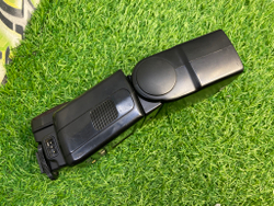 Canon Speedlite 550EX