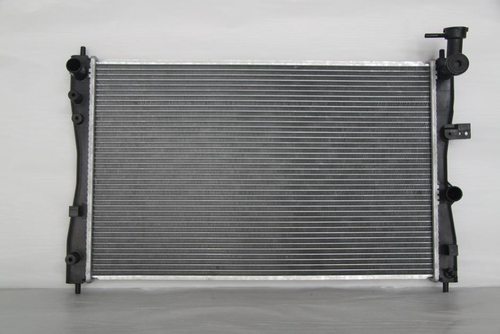 Радиатор охлаждения Mitsubishi Colt 6