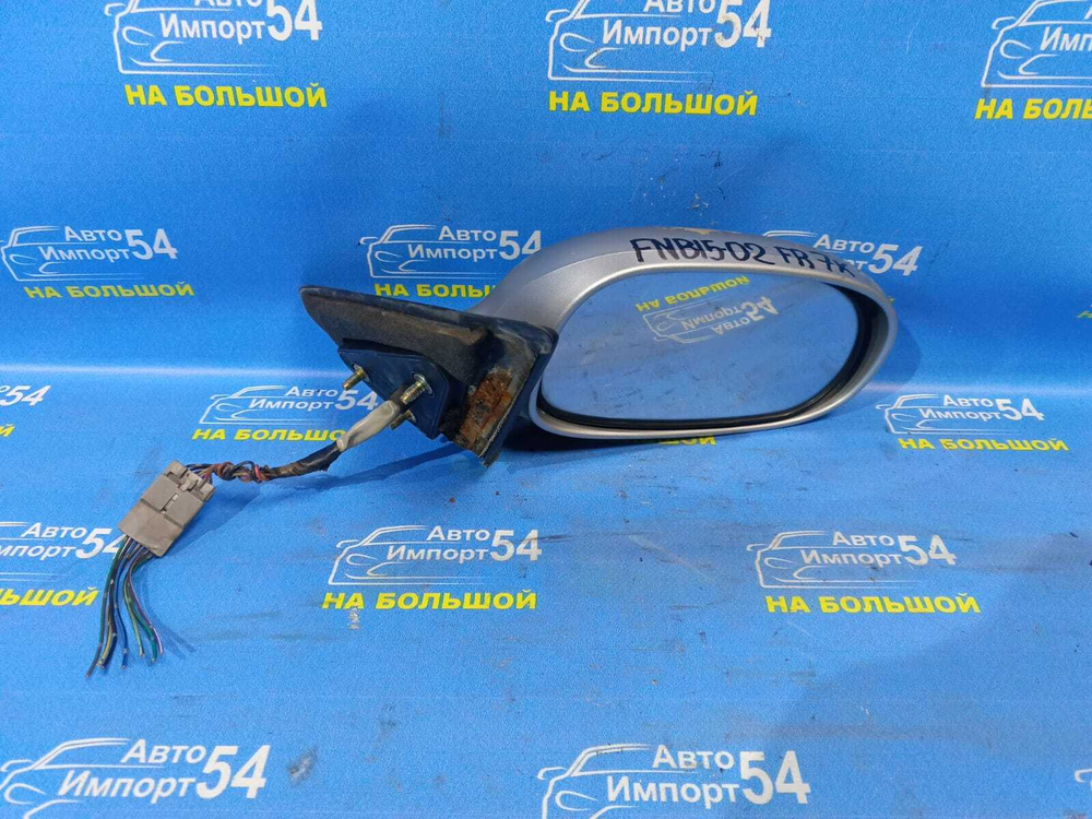 Зеркало правое NISSAN SUNNY 1999