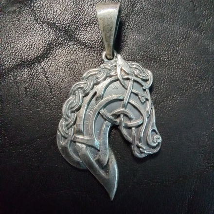 Подвеска. Лошадь