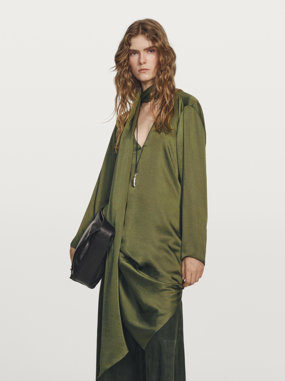 Massimo Dutti Вид Длинная блузка с V-образным вырезом и шнуровкой - STUDIO, зеленый