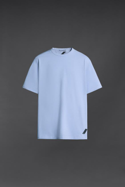 ZARA СПОРТИВНАЯ ФУТБОЛКА КОМФОРТНОЙ ПОСАДКИ, НЕБЕСНО-ГОЛУБОЙ