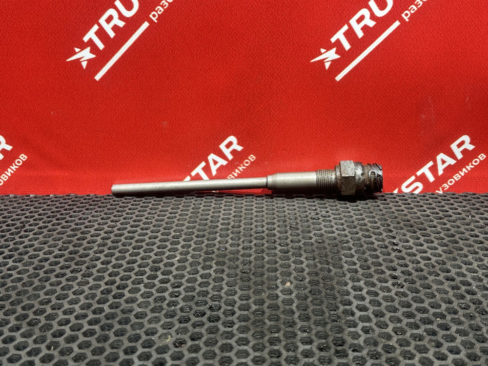 Датчик уровня масла 2018г