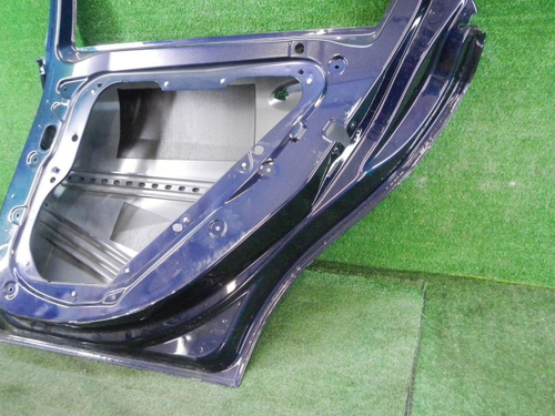 Дверь задняя правая Mercedes A W176 (2012-2018)
