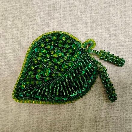 Авторская брошь Листик большой