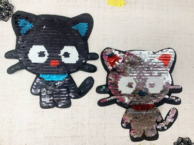 Аппликация пришивная двухсторонняя с пайетками, р. 18,5х19 см