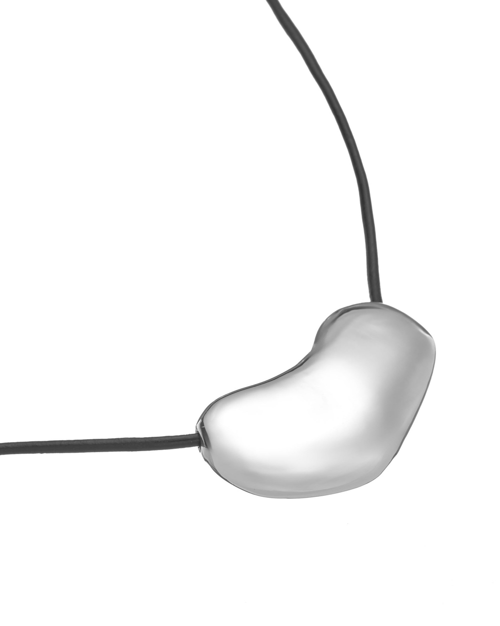 Подвеска фасоль на шнурке, серебро