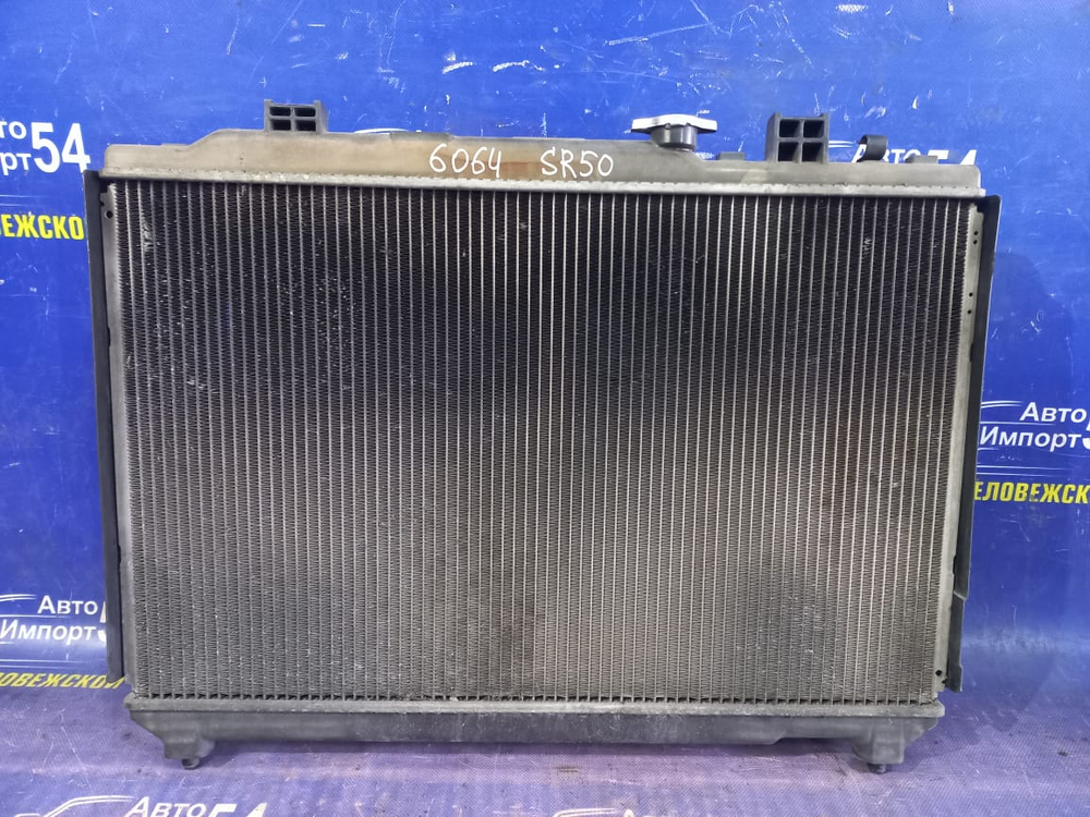 Радиатор двигателя TOYOTA LITEACE NOAH 1996-1998