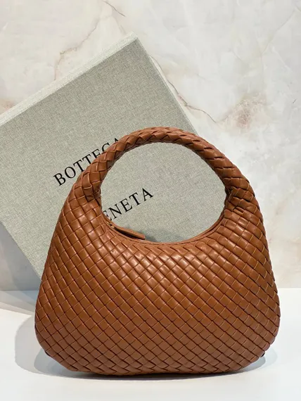 Сумка Bottega Veneta "Veneta"