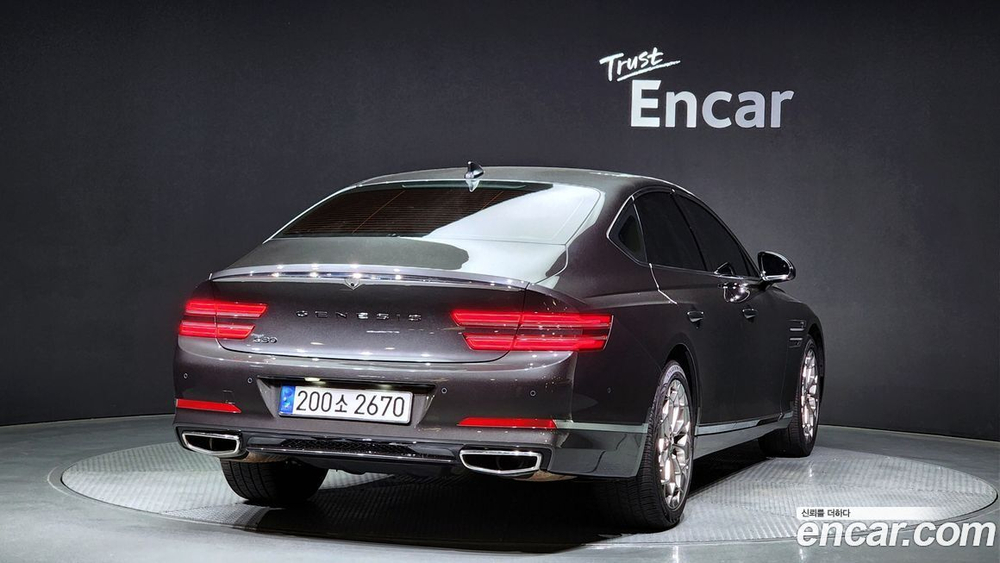 Genesis G80 (RG3) Бензин 3.5 Turbo 2WD (03.2023)
