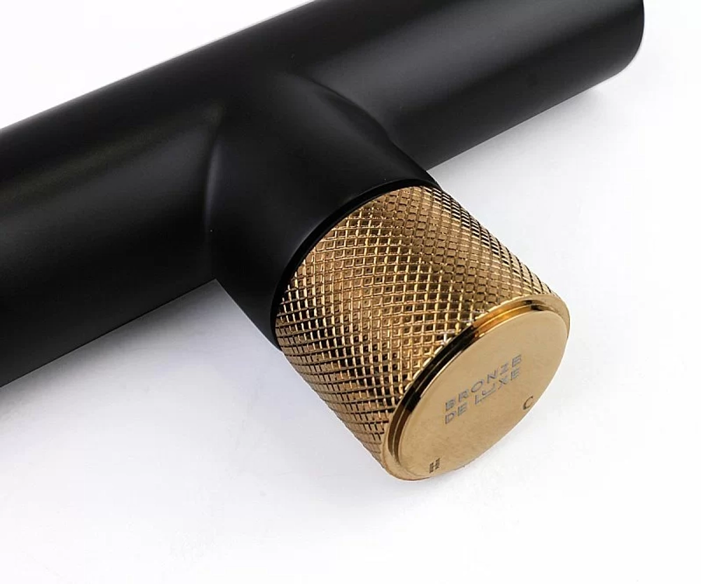 Смеситель для раковины Bronze de Luxe Avantgarde 2021MH черный/розовое золото